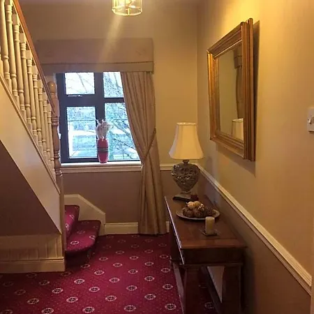 فندق مبيت وإفطار Ros Dun House 4*