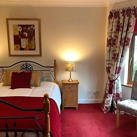 فندق مبيت وإفطار Ros Dun House 4*