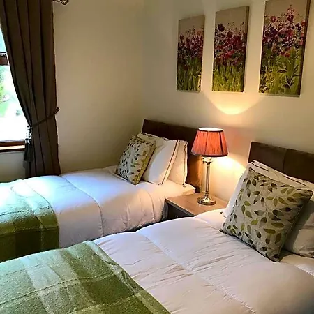 فندق مبيت وإفطار Ros Dun House Donegal Town