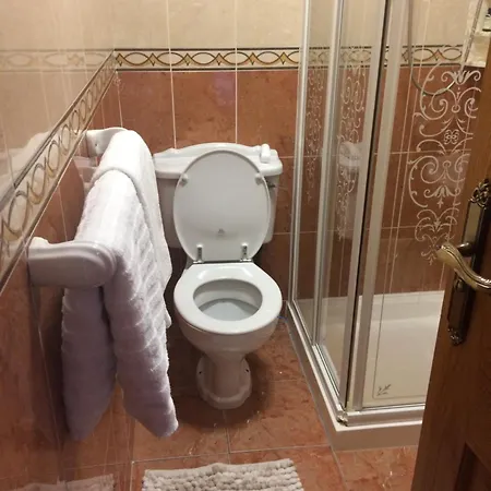 Ros Dun House 4*