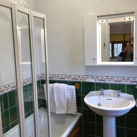 Ros Dun House فندق مبيت وإفطار 4*